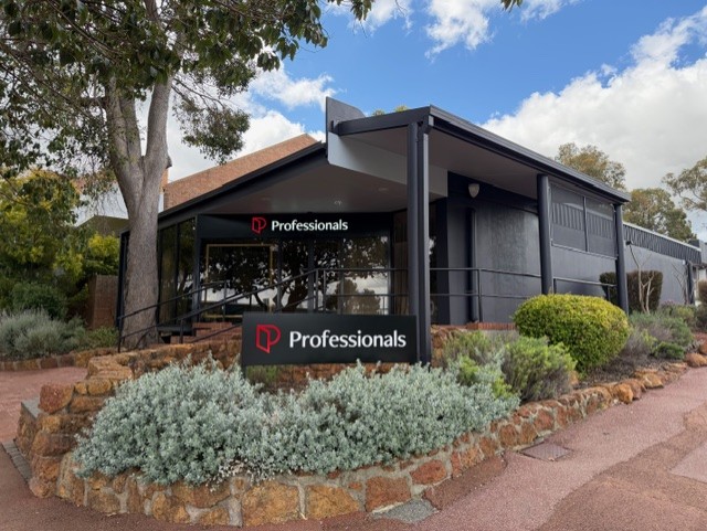 Professionals Kalamunda — Professionals Kalamunda exterior