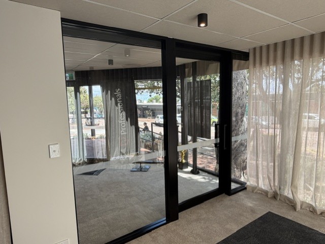Professionals Kalamunda — Glazing & finishes