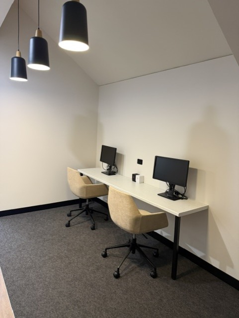 Professionals Kalamunda — Touchdown space
